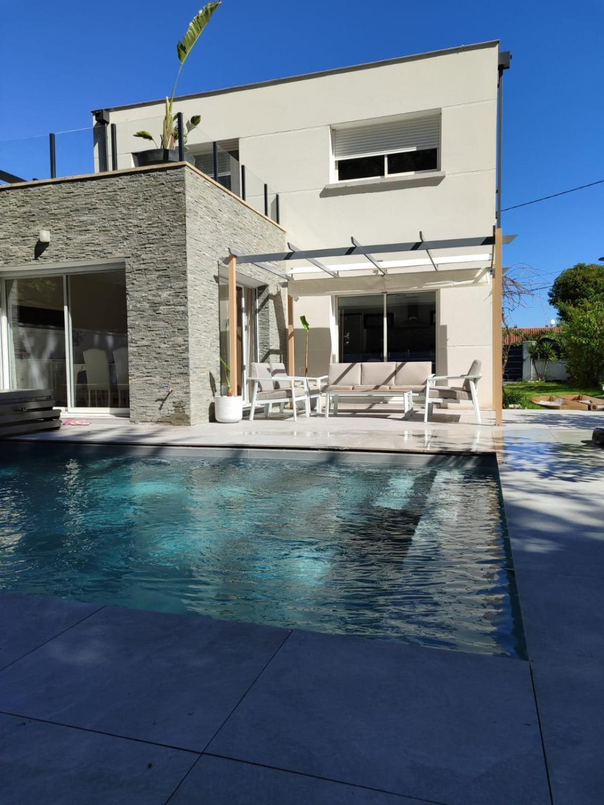 פלורק Maison Contemporaine מראה חיצוני תמונה